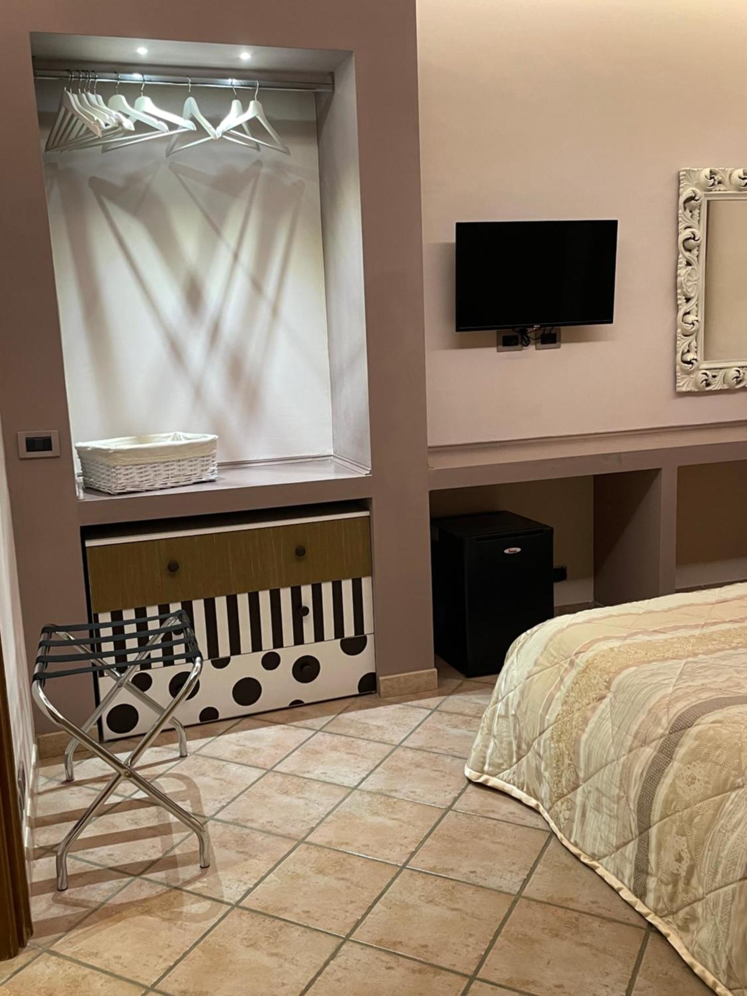 Villa Mariposa Nettuno Bagian luar foto